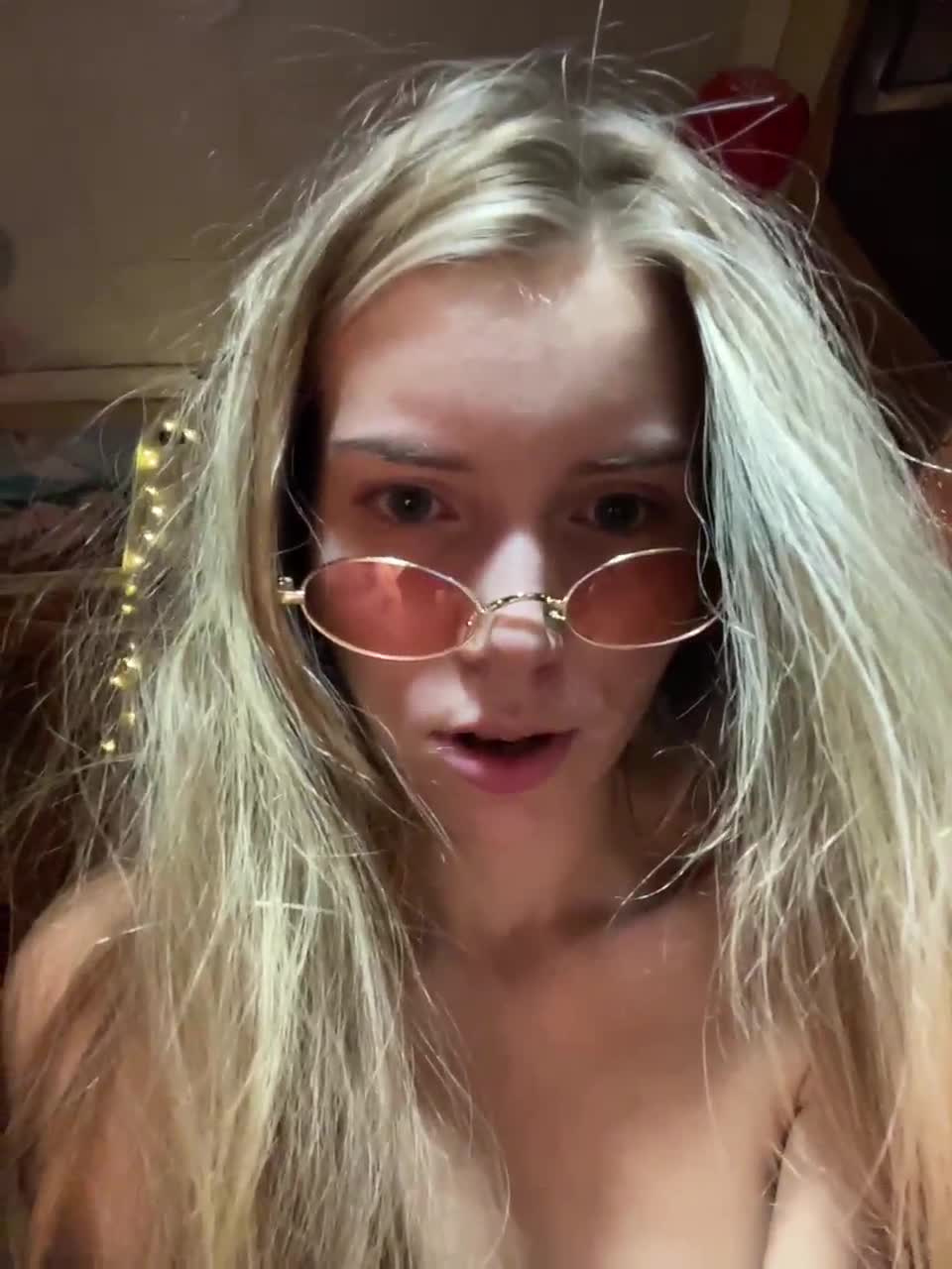 View or download file kika_co on 2023-01-06 from bongacams