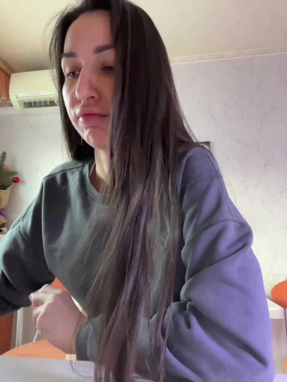 View or download file _ann_ on 2023-01-07 from bongacams