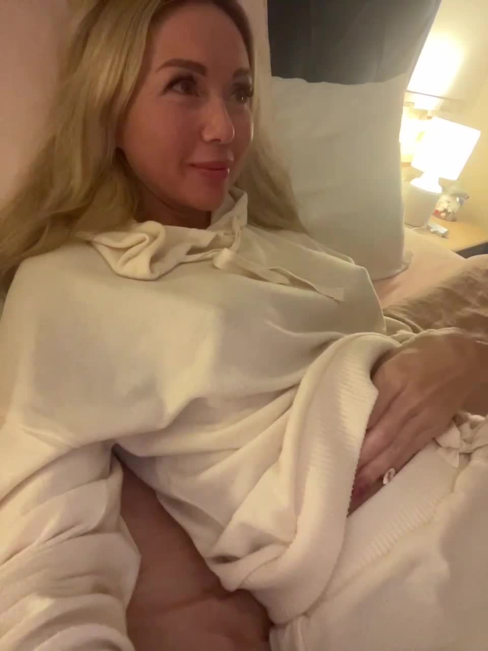 View or download file elisa_bet on 2023-01-07 from bongacams