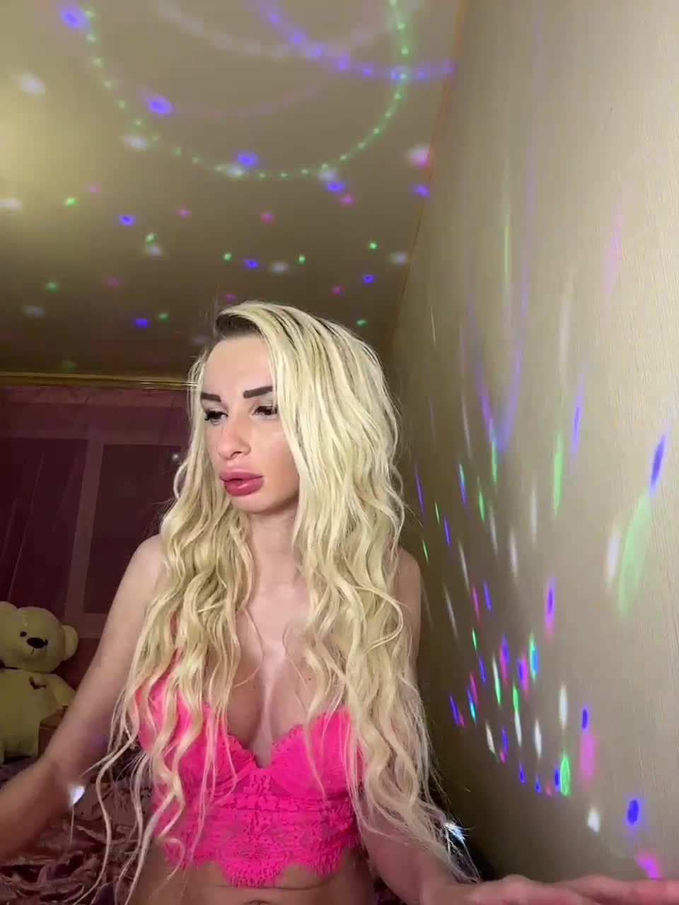 View or download file goldpussy69 on 2023-01-07 from bongacams