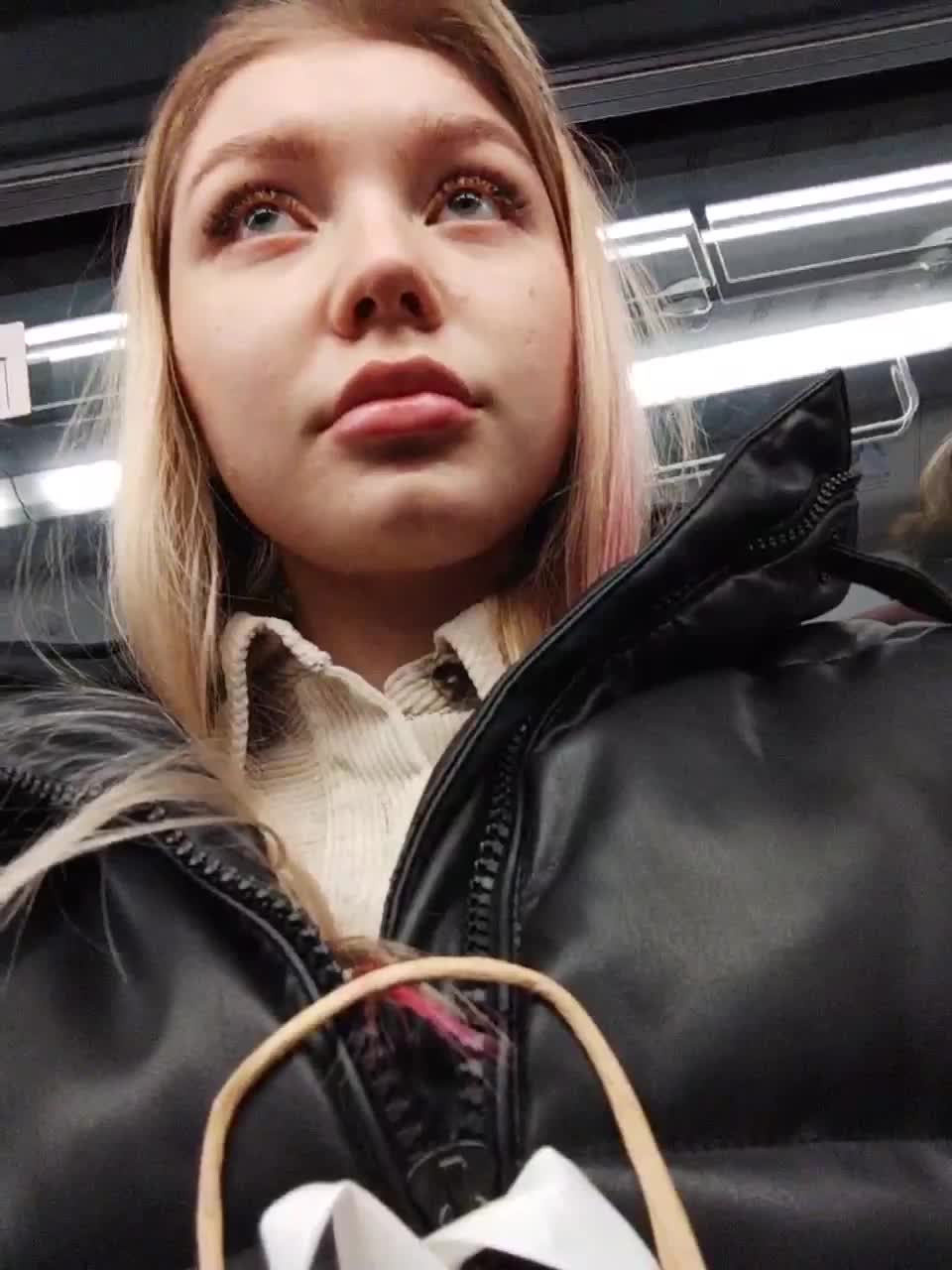 View or download file isabellast on 2023-01-07 from bongacams