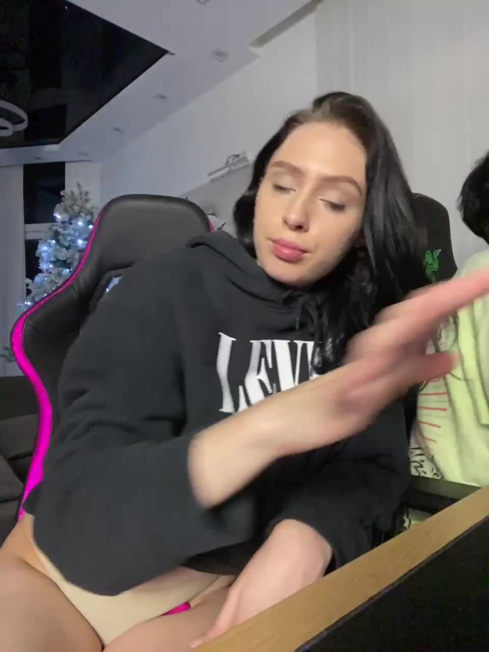 View or download file partynextnext on 2023-01-09 from bongacams