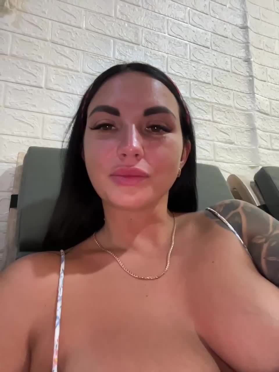 View or download file tokionajoe on 2023-01-09 from bongacams