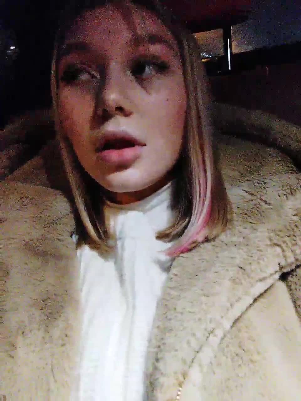 View or download file isabellast on 2023-01-11 from bongacams