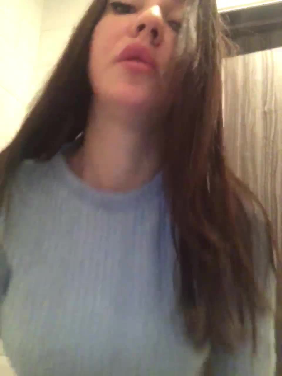 View or download file l4dycandy on 2023-01-11 from bongacams