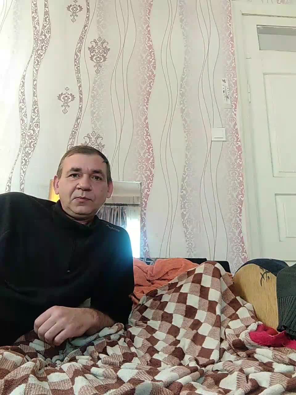 View or download file vishenka734 on 2023-01-11 from bongacams