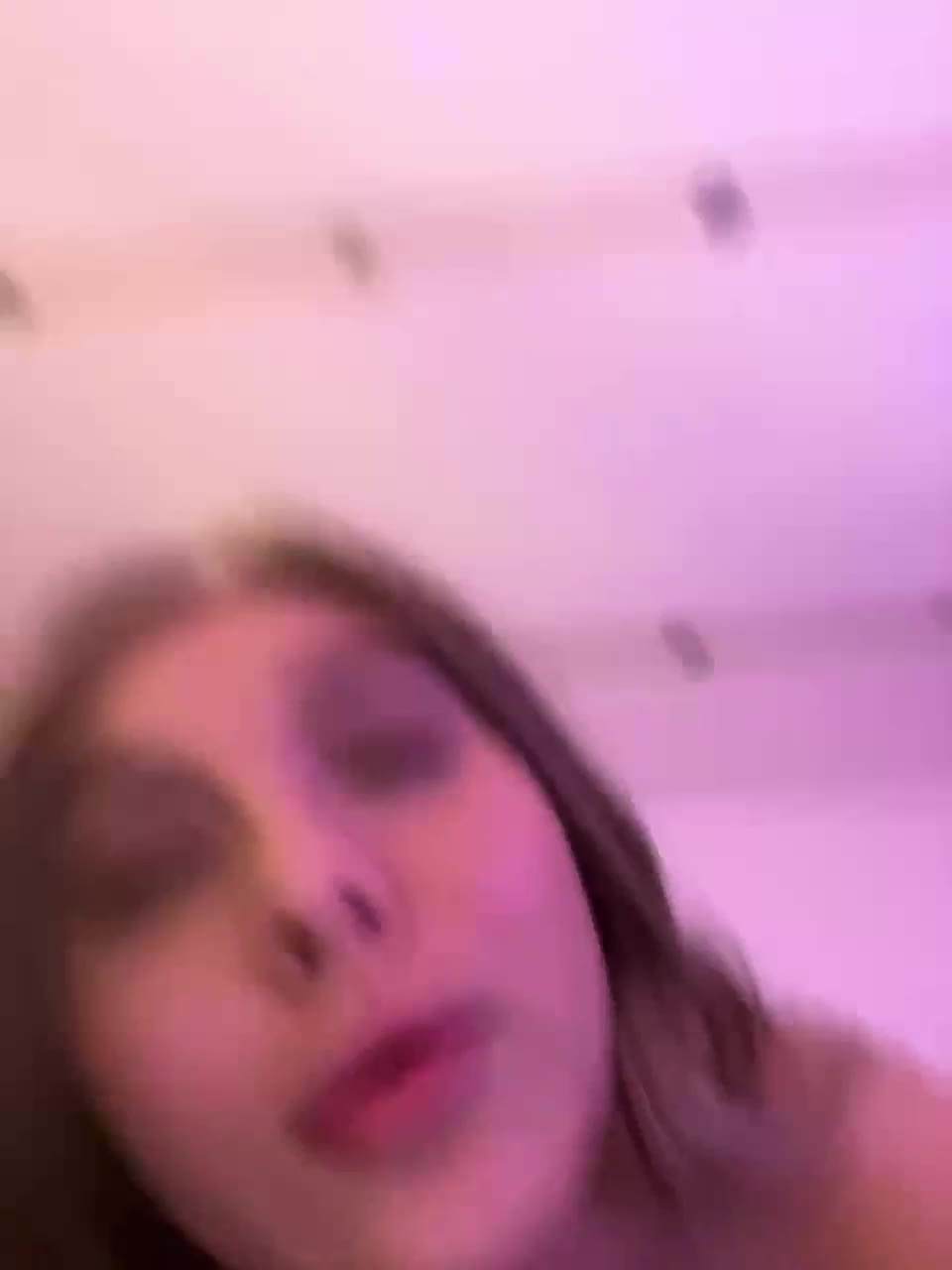 View or download file bloomjuliette on 2023-01-12 from bongacams