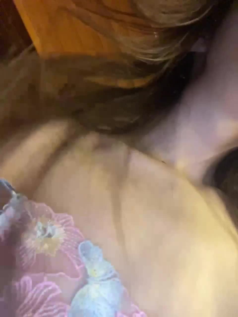 View or download file emyshiny on 2023-01-16 from bongacams