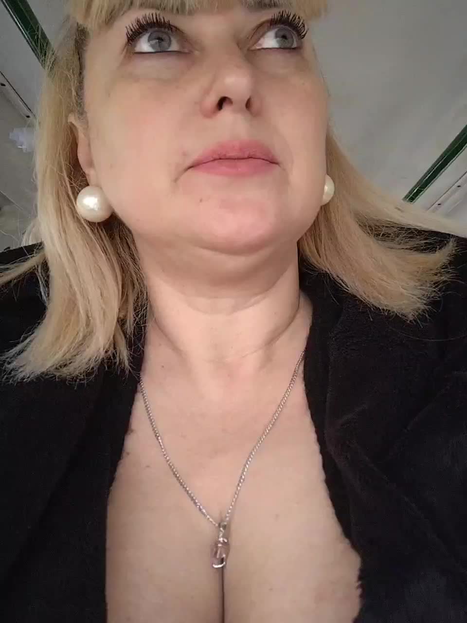 View or download file janna37 on 2023-01-16 from bongacams