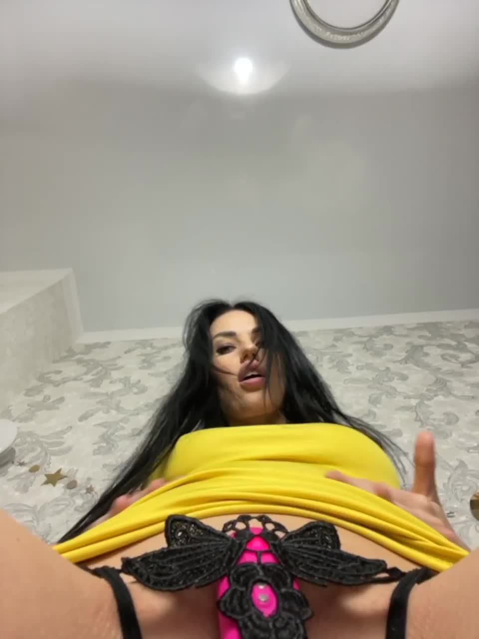 View or download file nicol on 2023-01-16 from bongacams