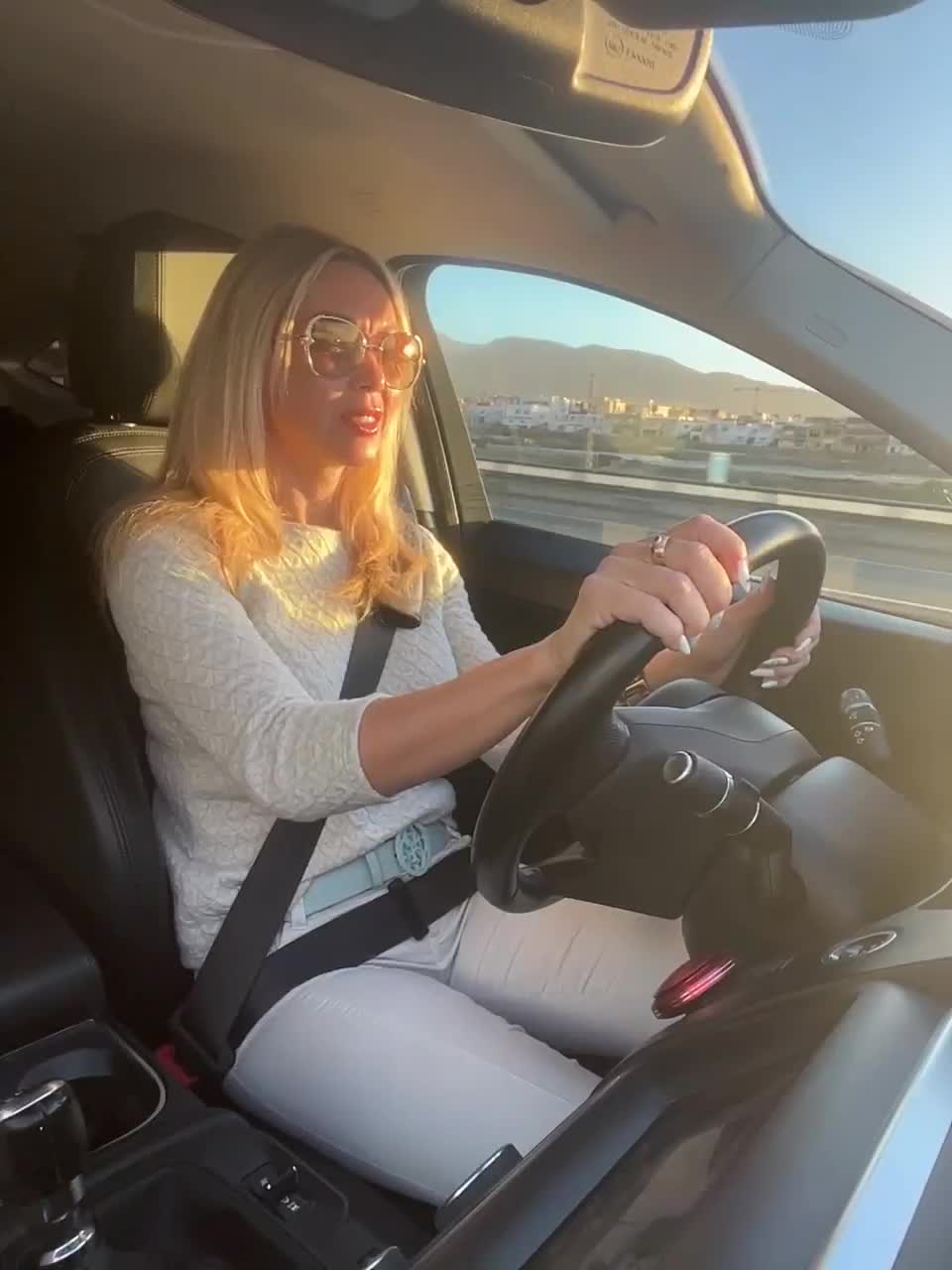 View or download file elisa_bet on 2023-01-17 from bongacams