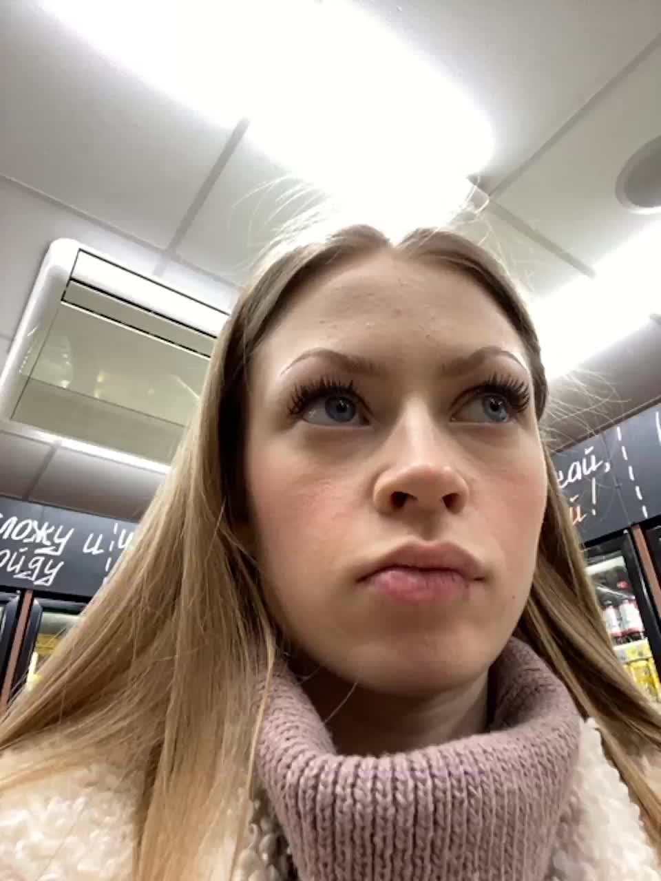 View or download file bella29 on 2023-01-18 from bongacams