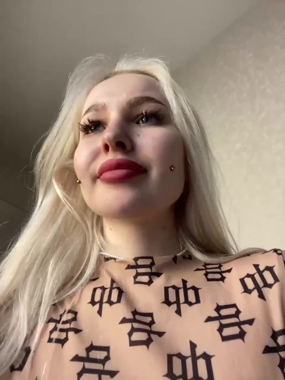 View or download file dark_willow on 2023-01-18 from bongacams