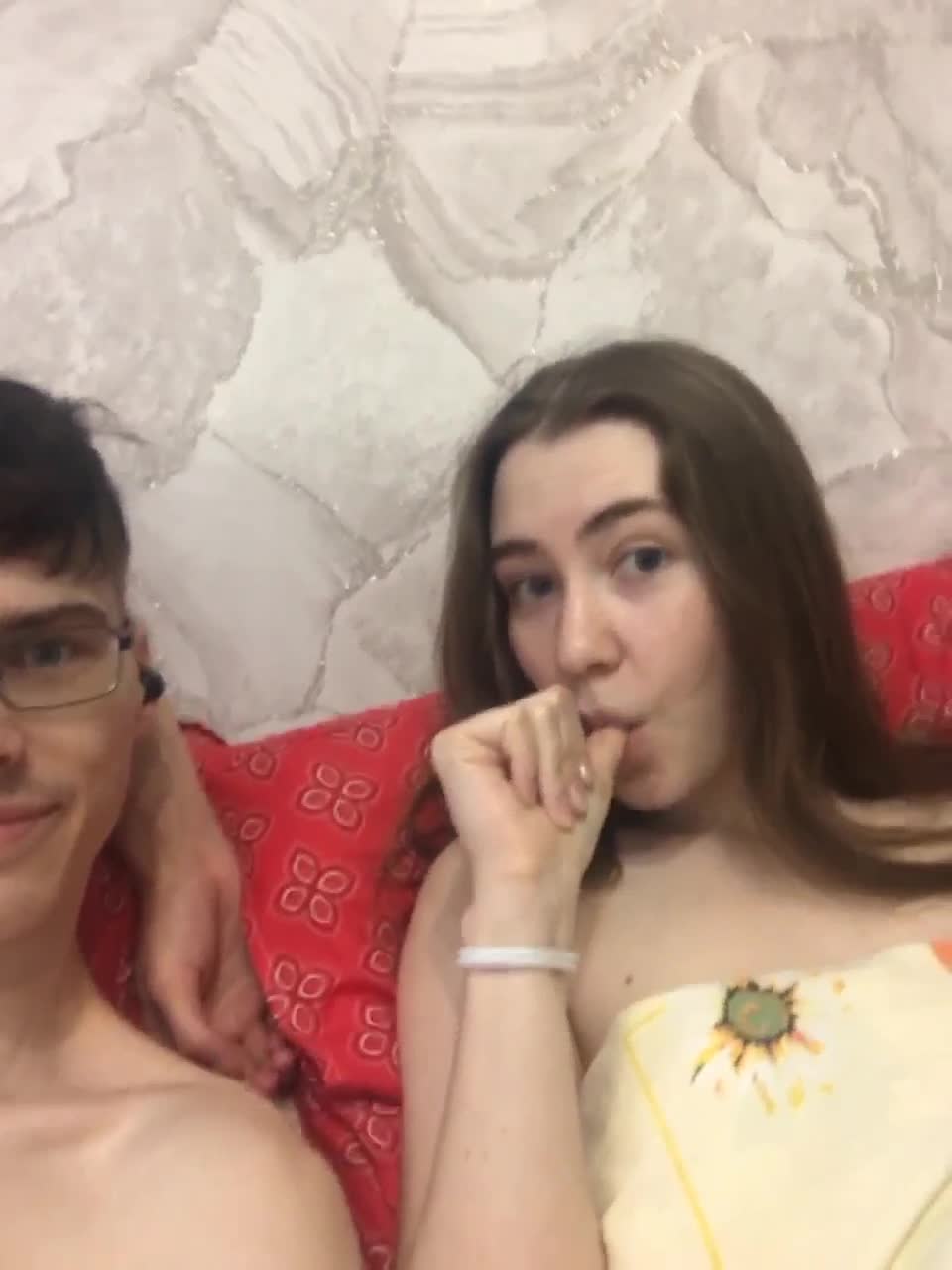 View or download file shrimprolls on 2023-01-18 from bongacams