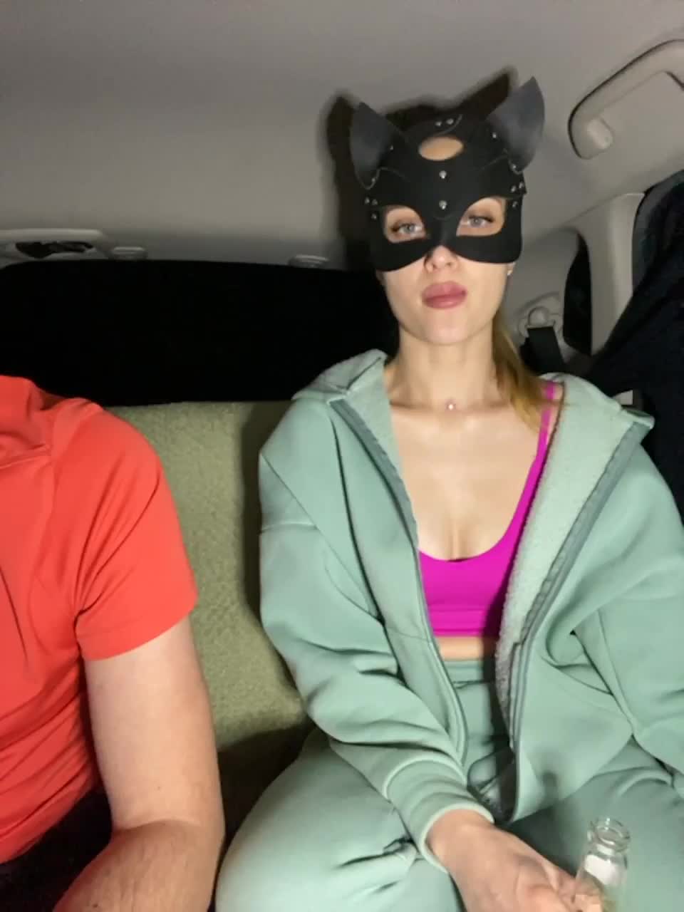 View or download file tchlen1 on 2023-01-18 from bongacams