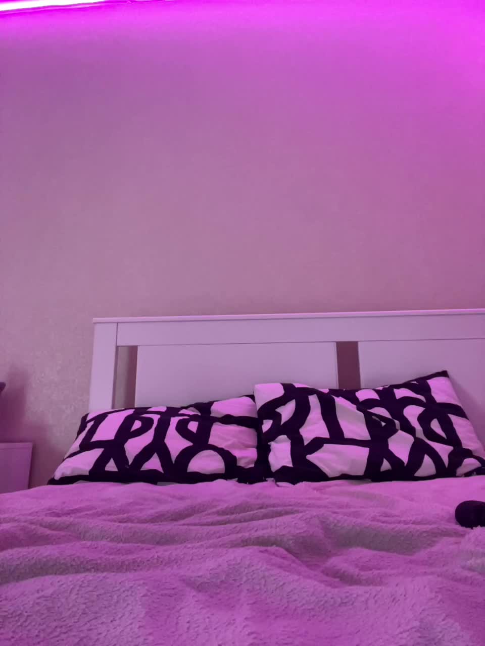 View or download file __sativa__ on 2023-01-19 from bongacams