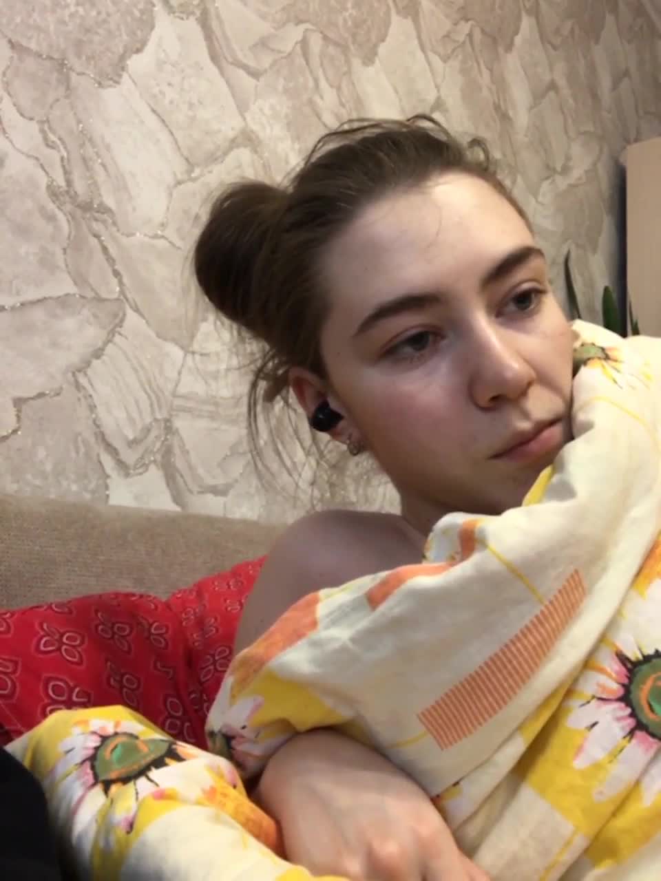 View or download file shrimprolls on 2023-01-19 from bongacams