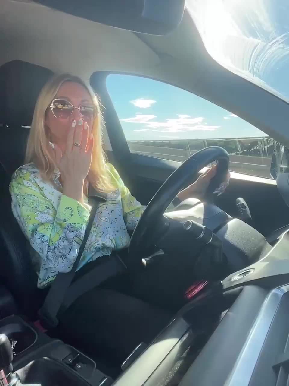 View or download file elisa_bet on 2023-01-21 from bongacams