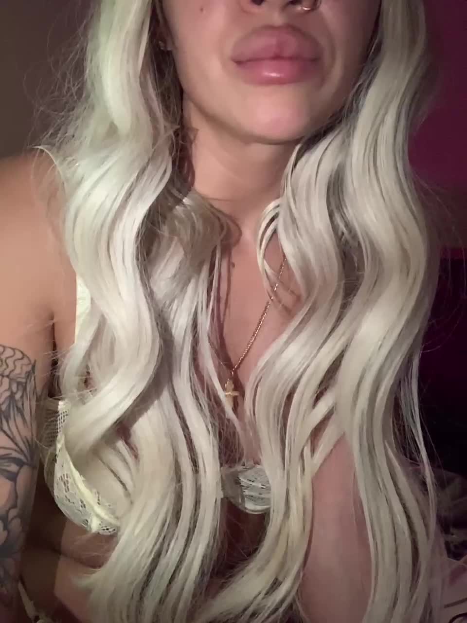 View or download file youralice_ on 2023-01-22 from bongacams