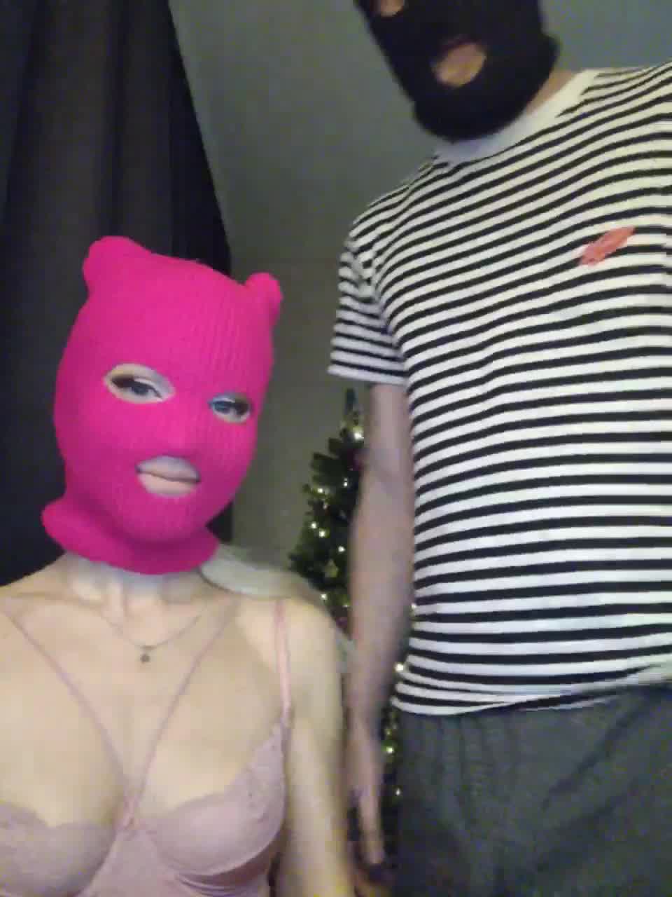 View or download file dipper_mable on 2023-01-23 from bongacams