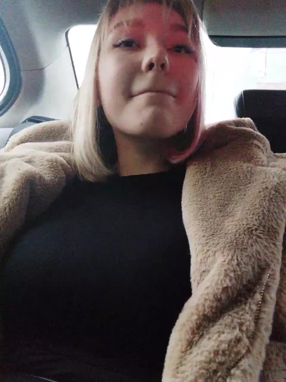 View or download file isabellast on 2023-01-23 from bongacams