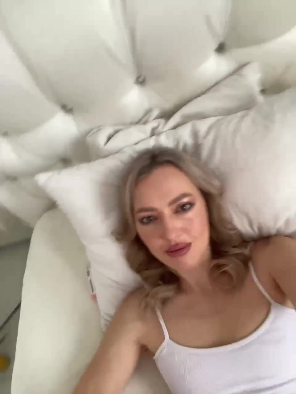 View or download file malinamix on 2023-01-23 from bongacams