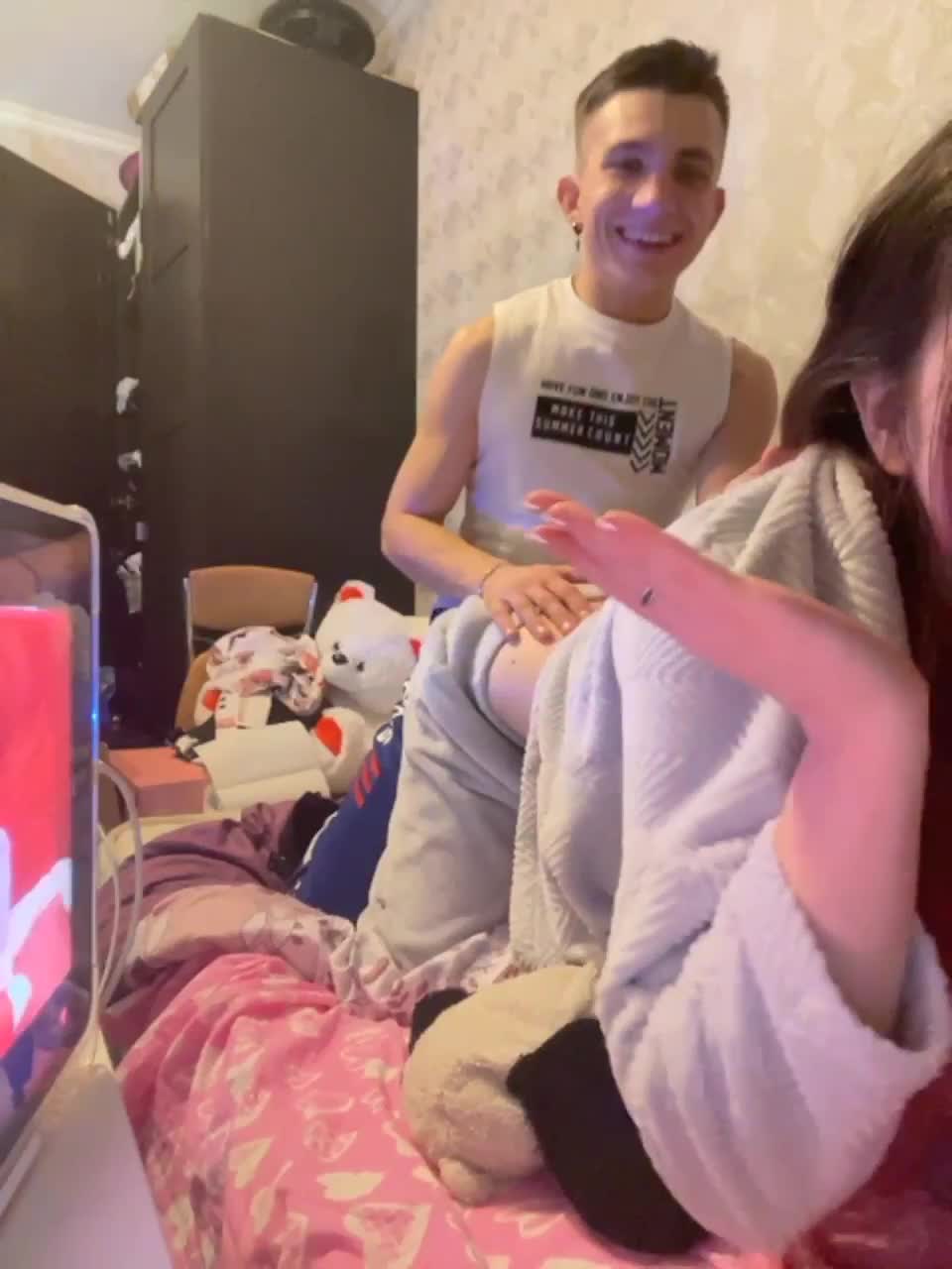 View or download file tresh_zxc on 2023-01-24 from bongacams