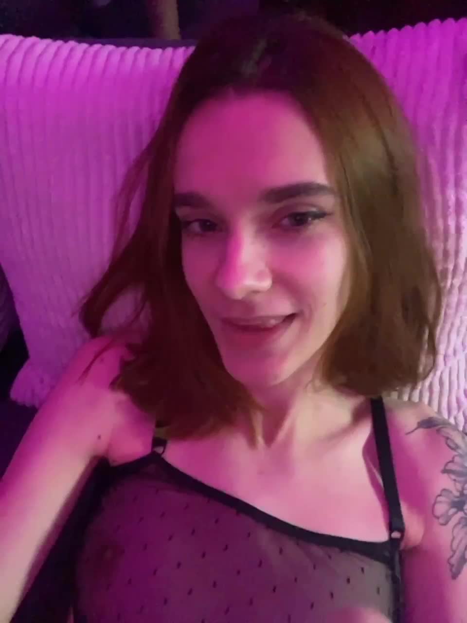 View or download file damkiky on 2023-01-25 from bongacams