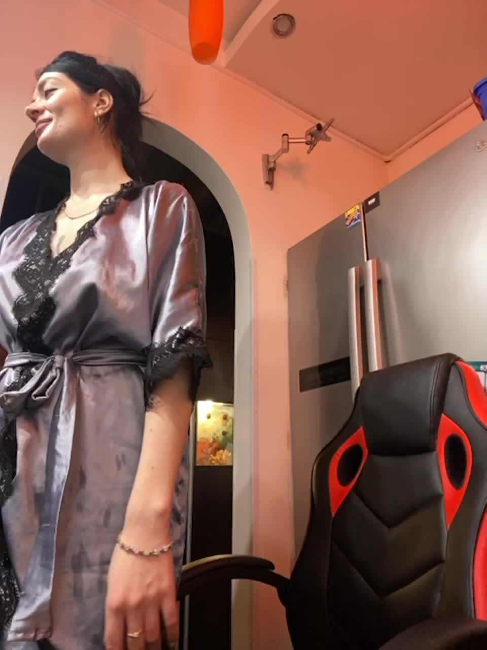 View or download file snakequeen on 2023-01-25 from bongacams