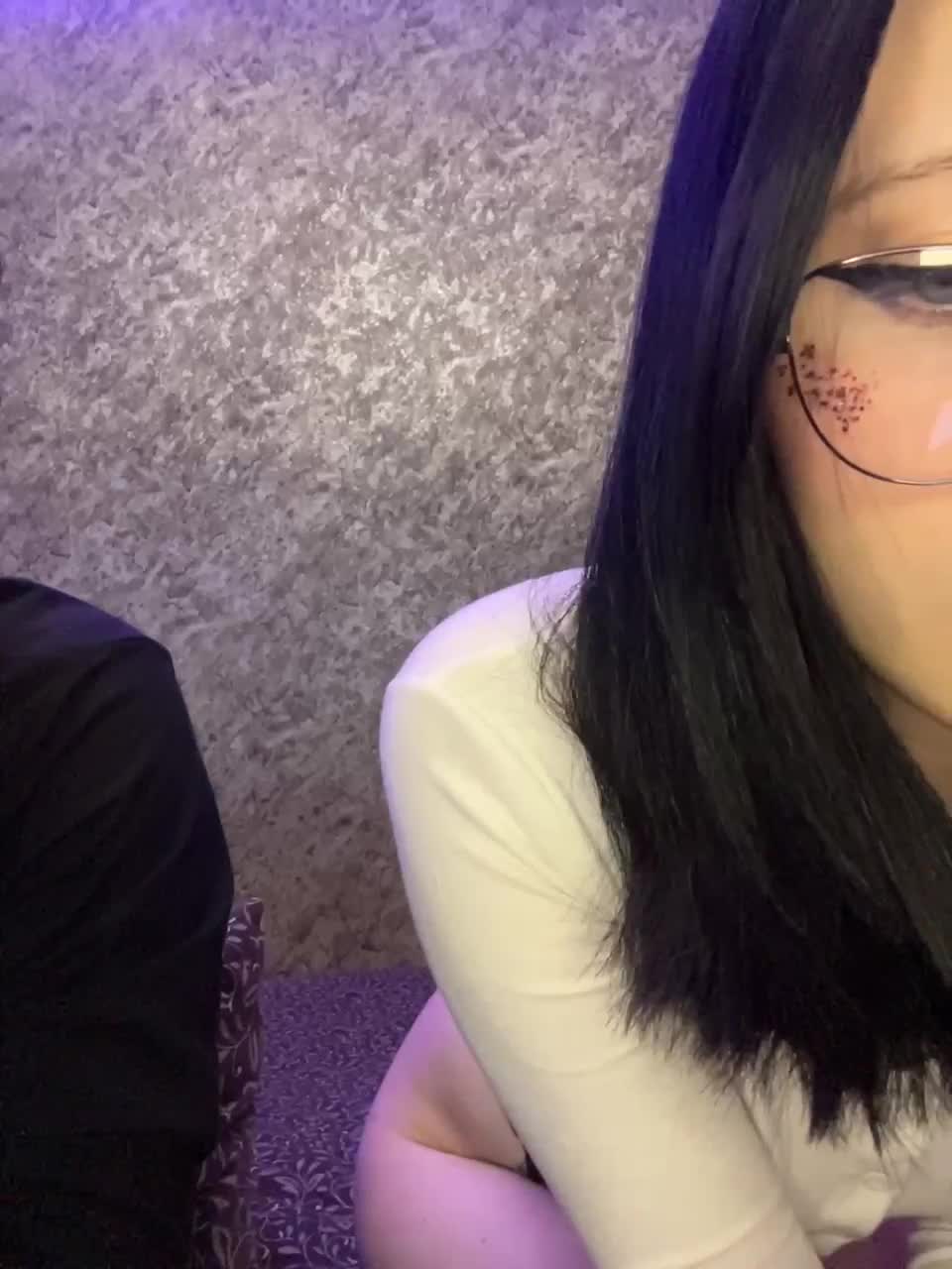 View or download file asunayri on 2023-01-26 from bongacams