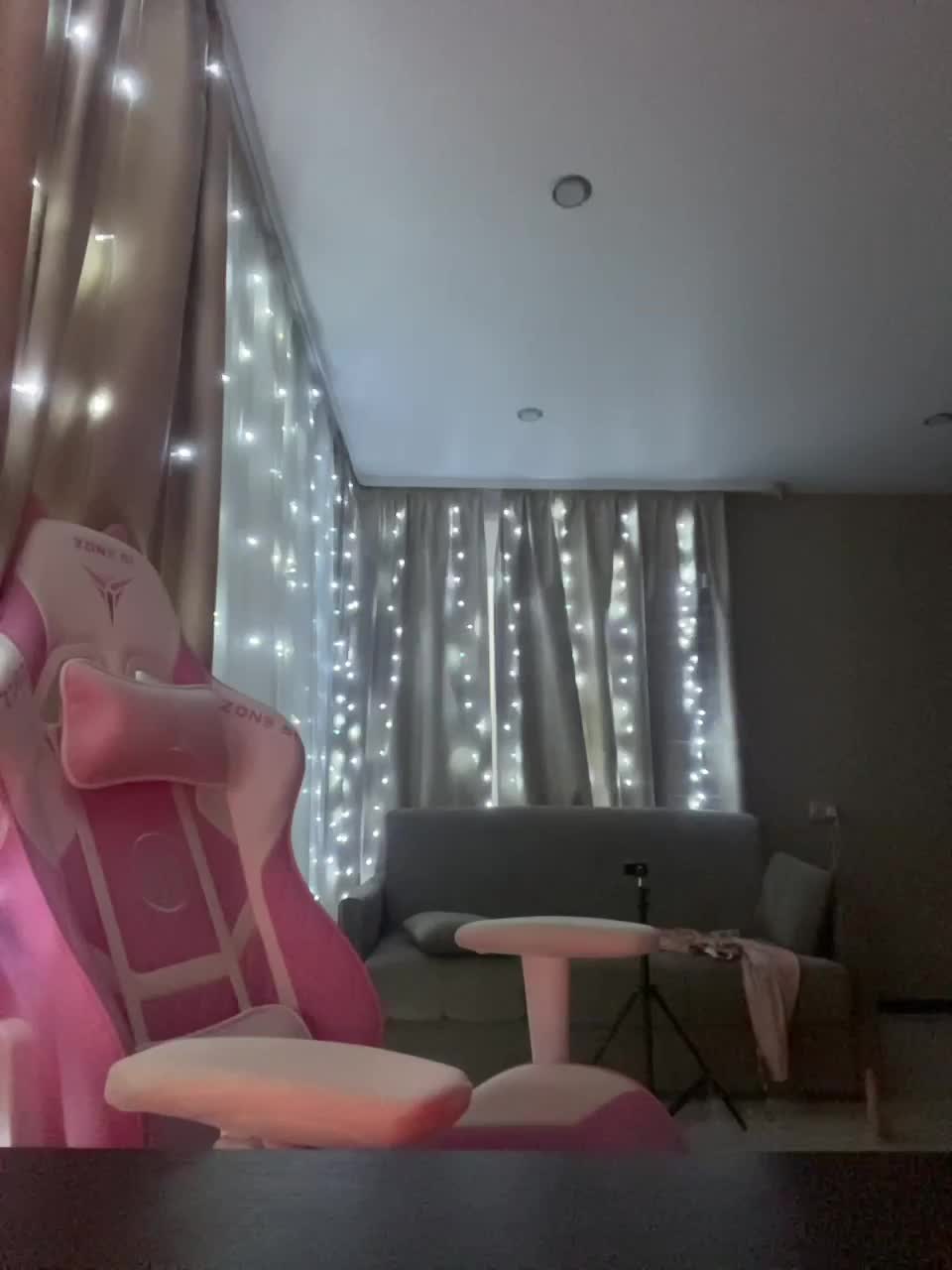 View or download file boredgirl on 2023-01-26 from bongacams