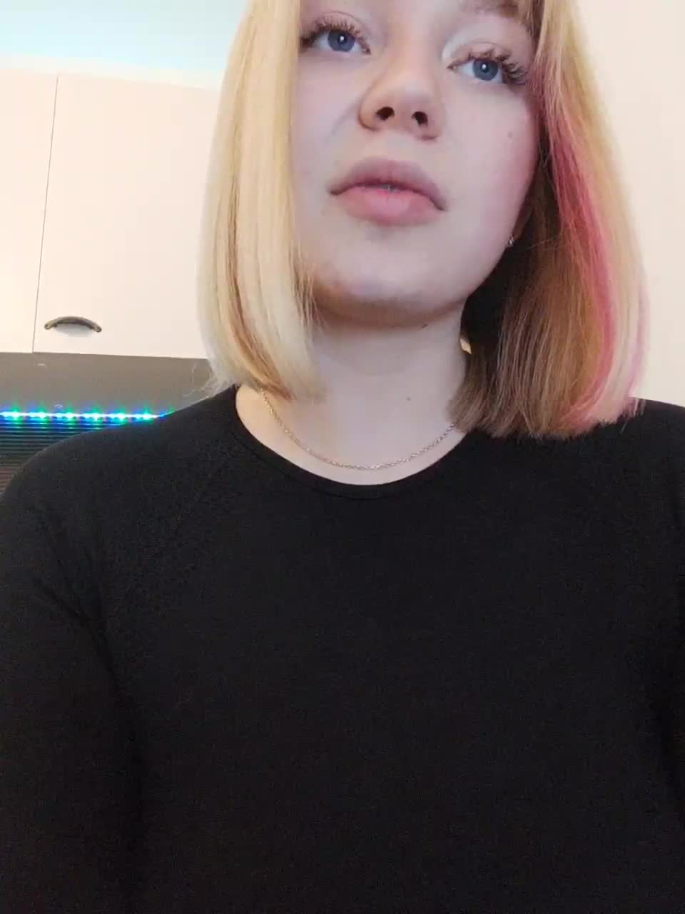 View or download file isabellast on 2023-01-26 from bongacams