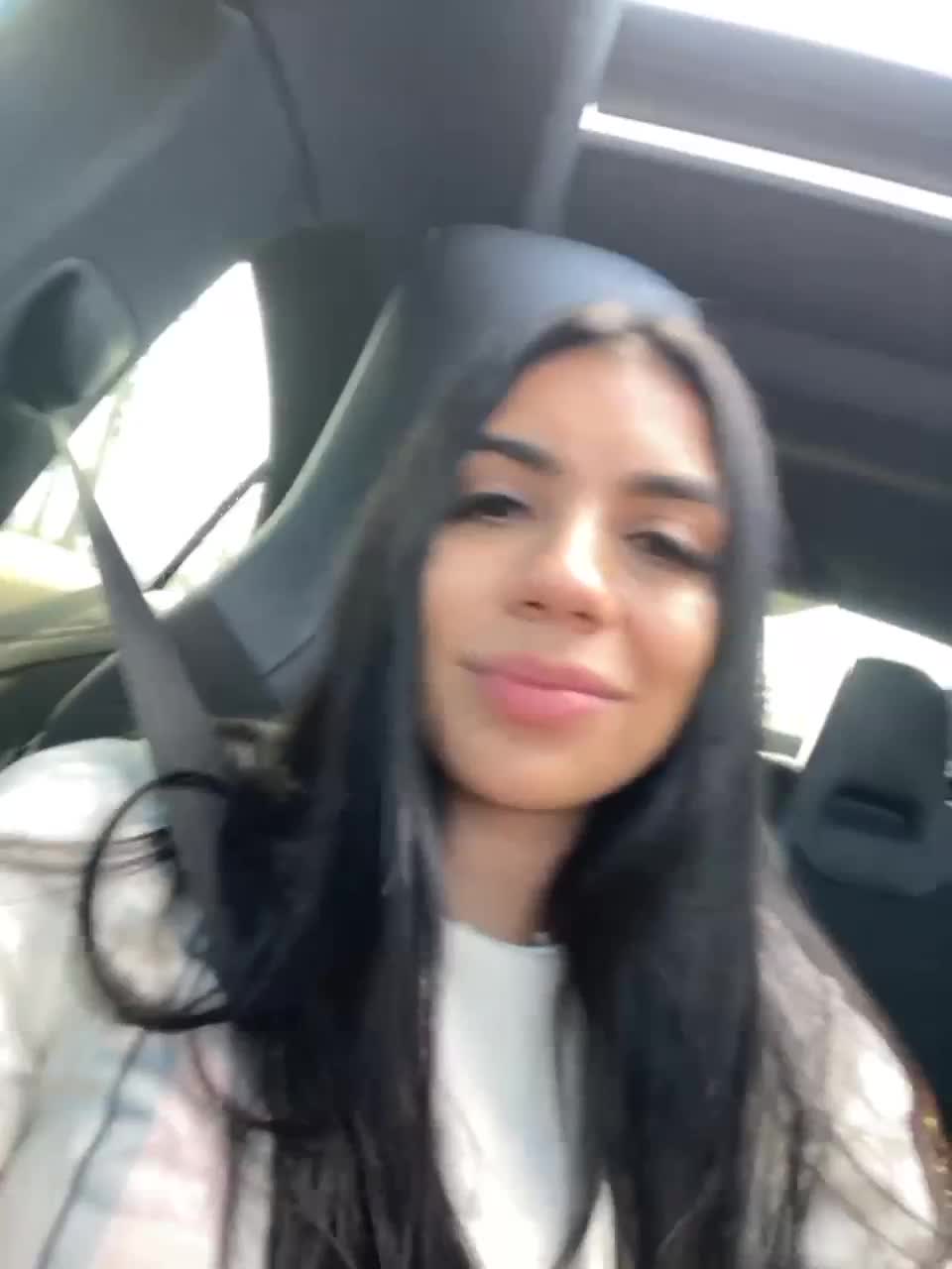 View or download file juanita_fox on 2023-01-29 from bongacams