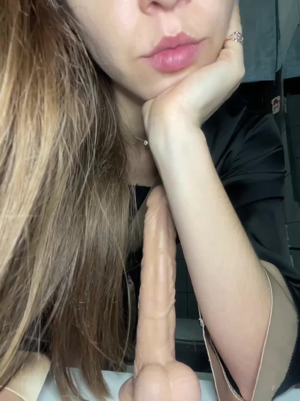 View or download file monikayyy on 2023-01-29 from bongacams