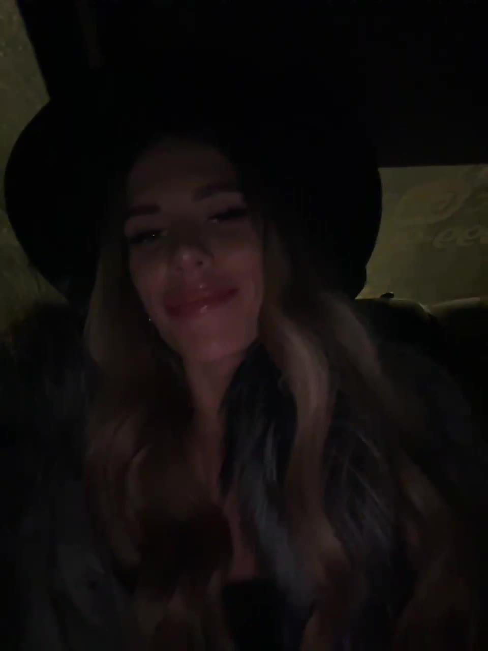 View or download file blondinochkaa on 2023-01-30 from bongacams