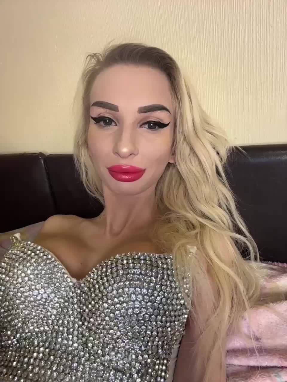 View or download file goldpussy69 on 2023-01-30 from bongacams