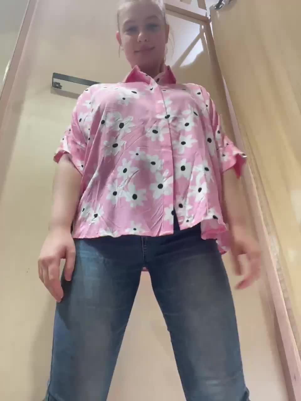 View or download file jucielussie on 2023-01-30 from bongacams