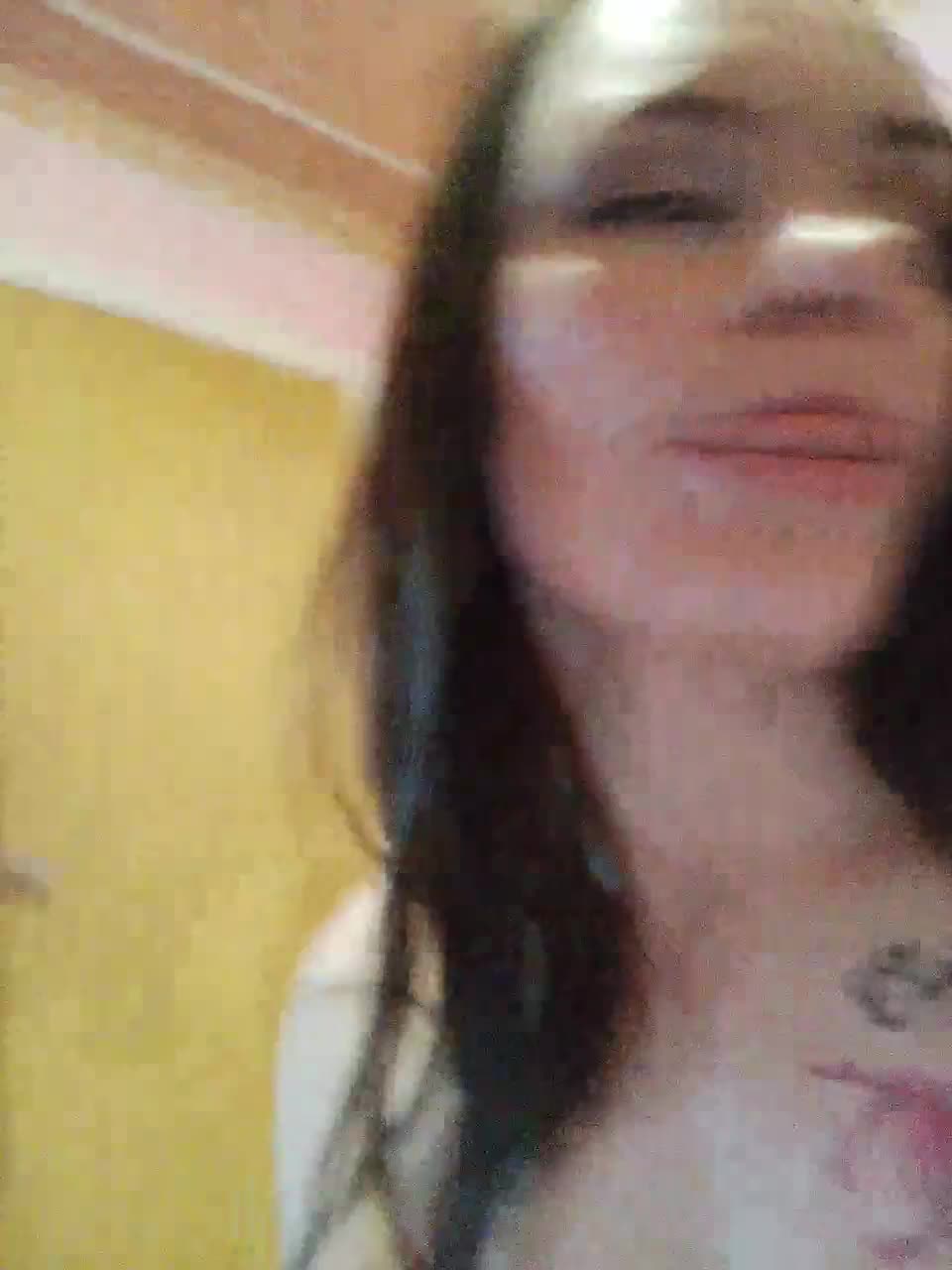 View or download file alex69alsu on 2023-01-31 from bongacams