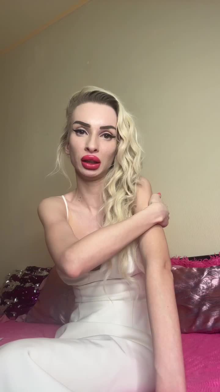 View or download file goldpussy69 on 2023-02-01 from bongacams