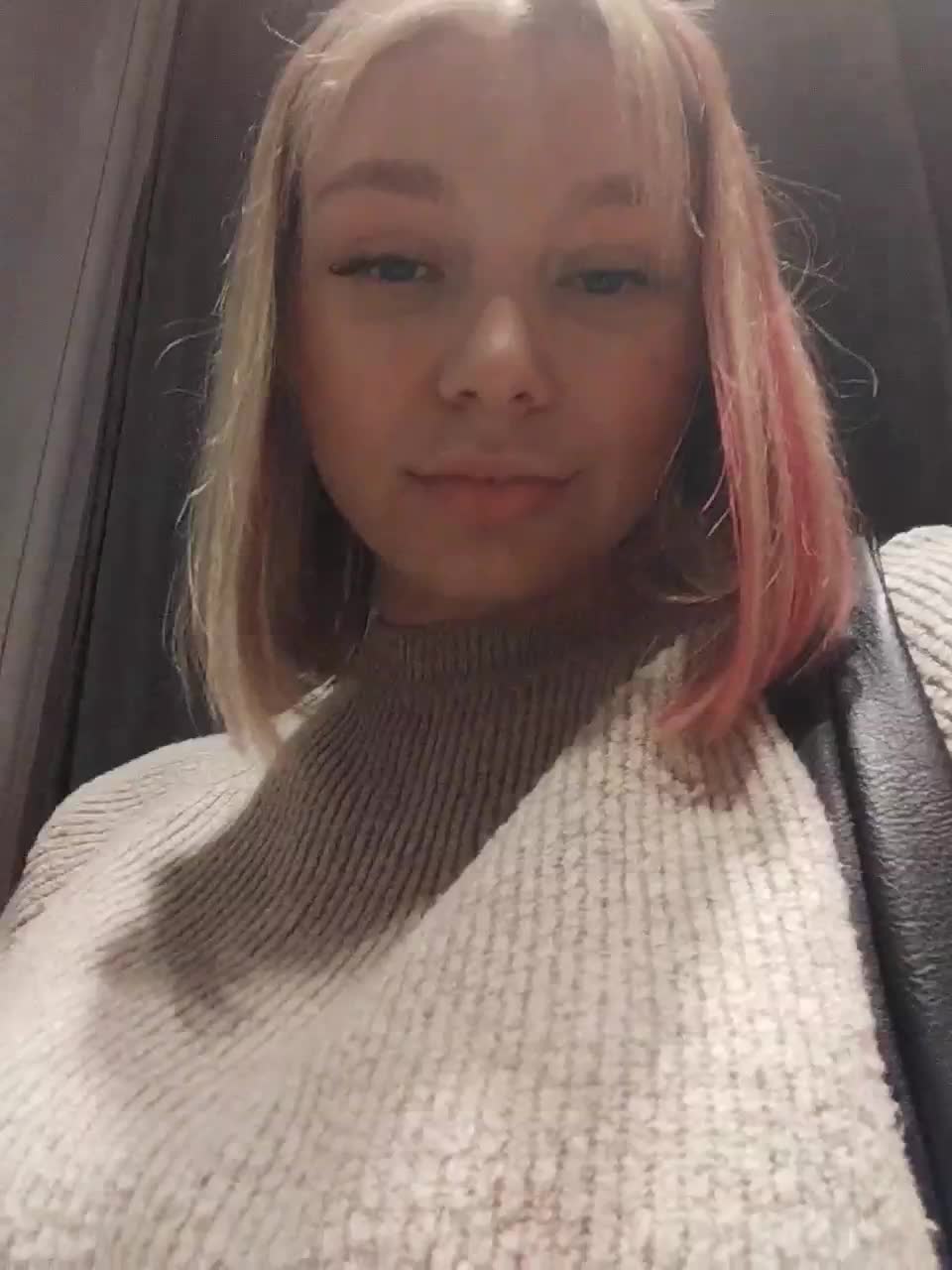 View or download file isabellast on 2023-02-01 from bongacams