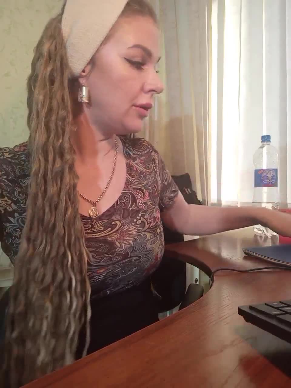 View or download file prelest29 on 2023-02-01 from bongacams