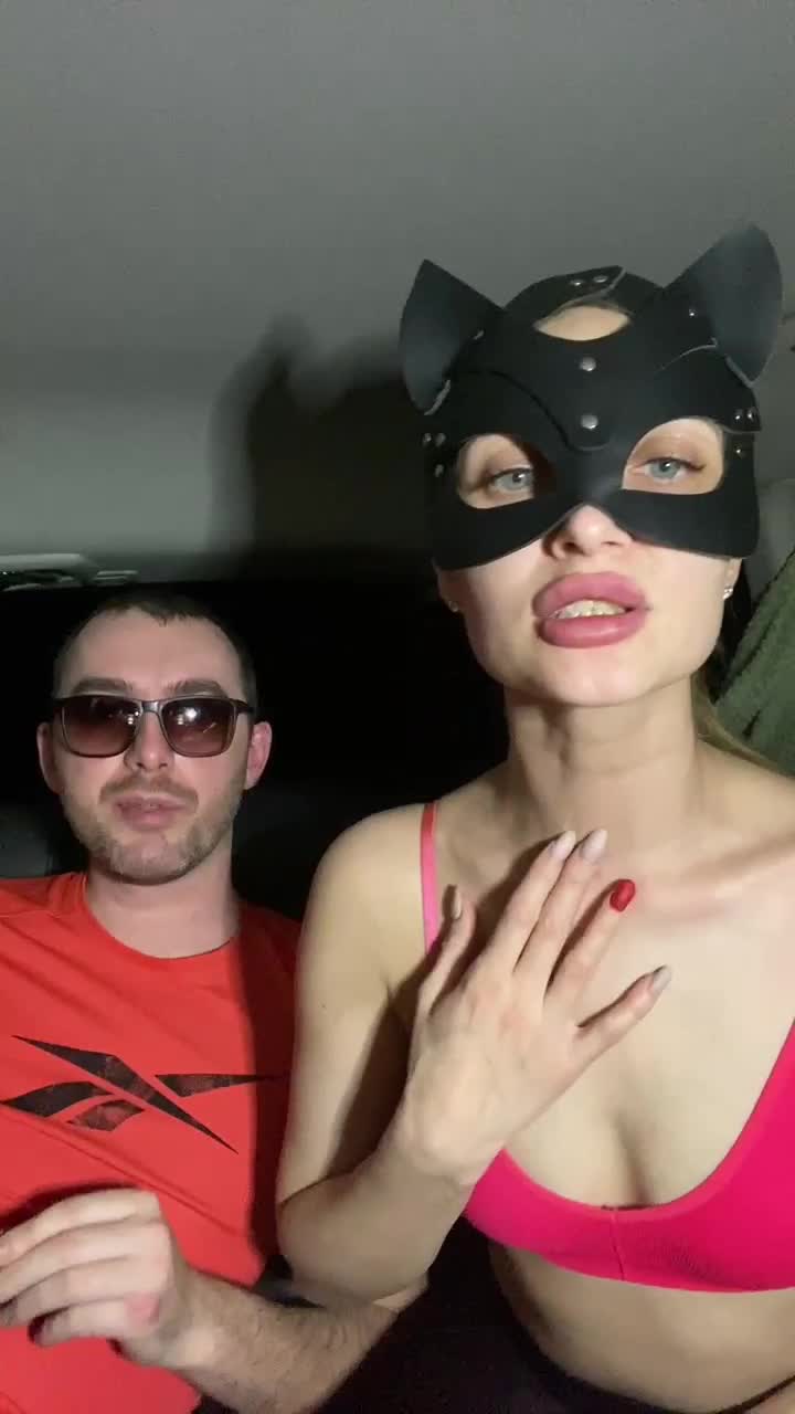 View or download file tchlen1 on 2023-02-01 from bongacams