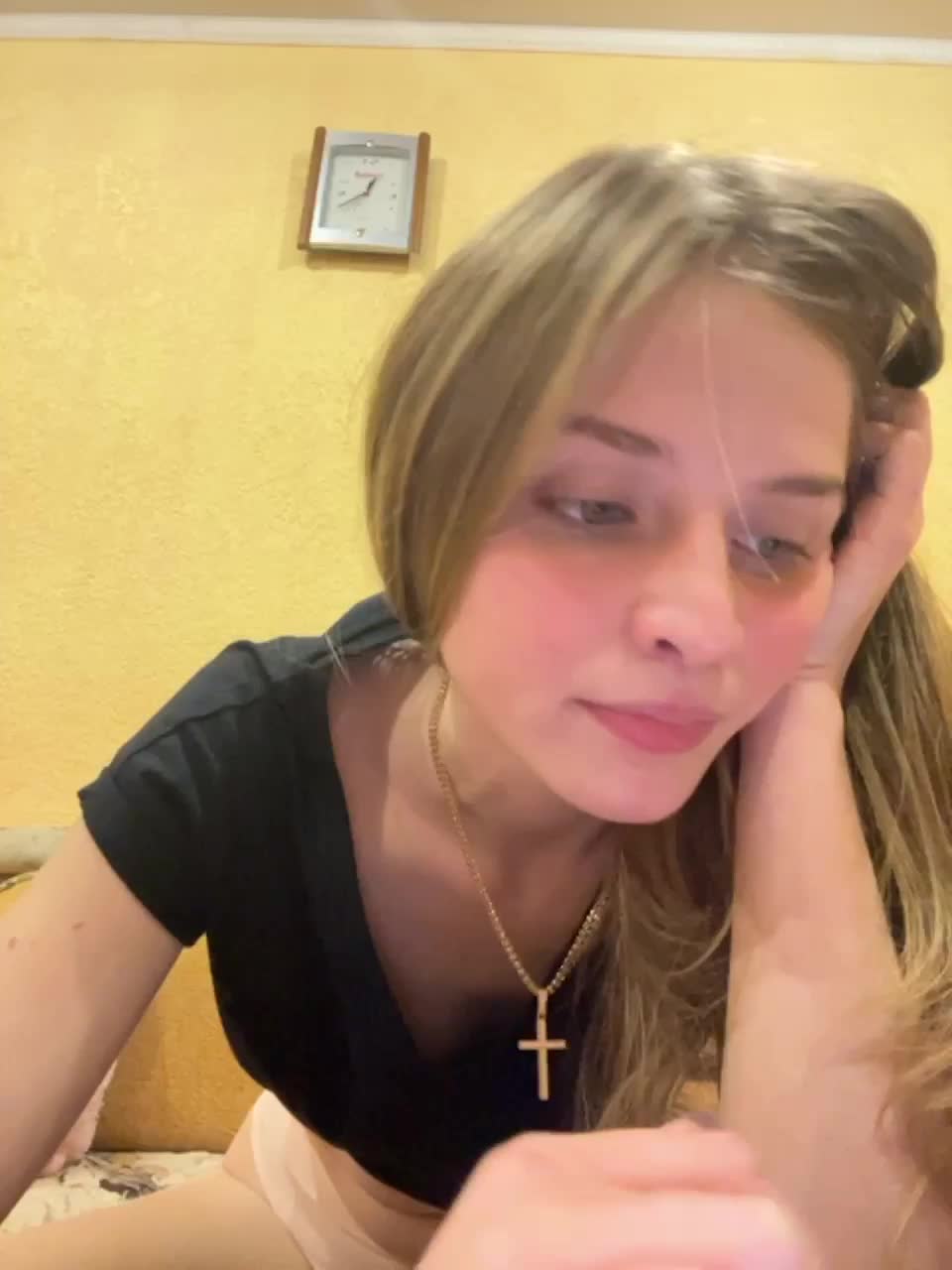 View or download file _melissa_ on 2023-02-02 from bongacams