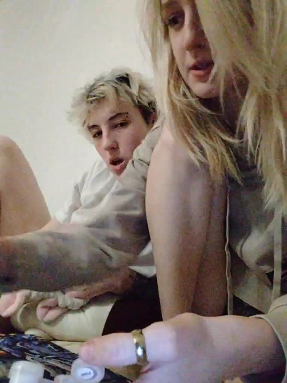 View or download file jinxa on 2023-02-02 from bongacams