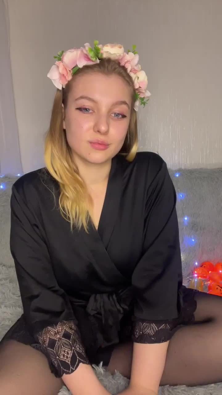 View or download file jucielussie on 2023-02-02 from bongacams