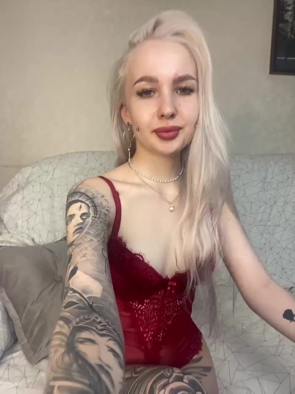 View or download file dark_willow on 2023-02-03 from bongacams