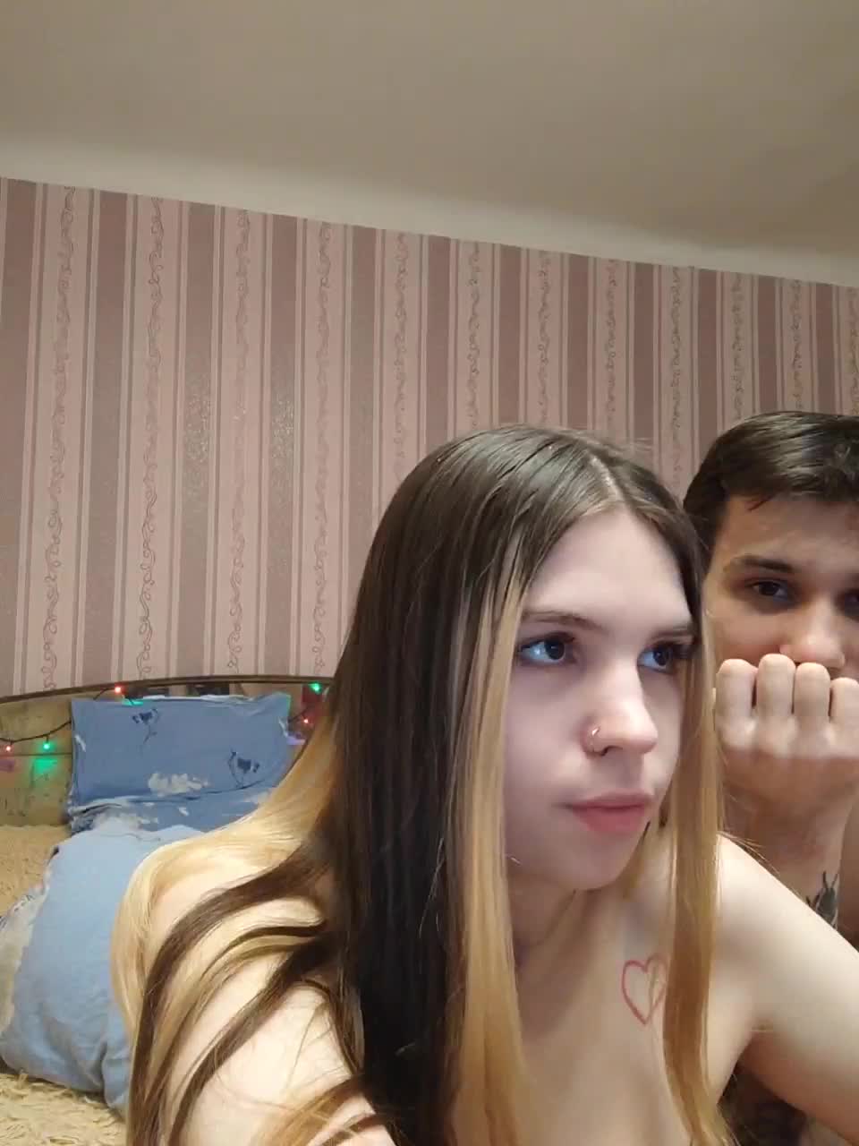 View or download file weloveqni on 2023-02-03 from bongacams