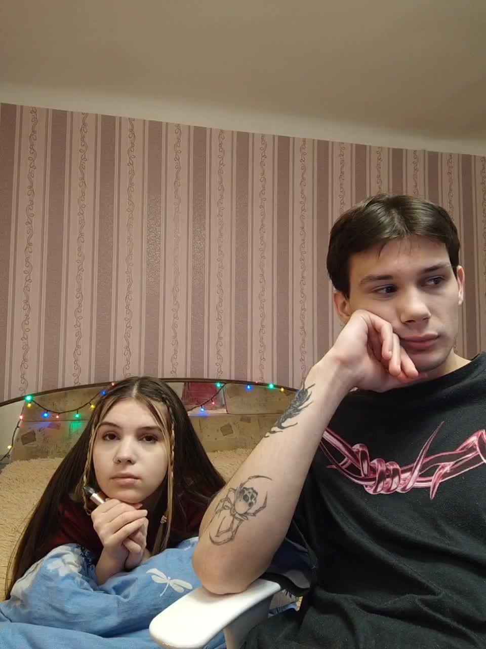 View or download file weloveqni on 2023-02-05 from bongacams