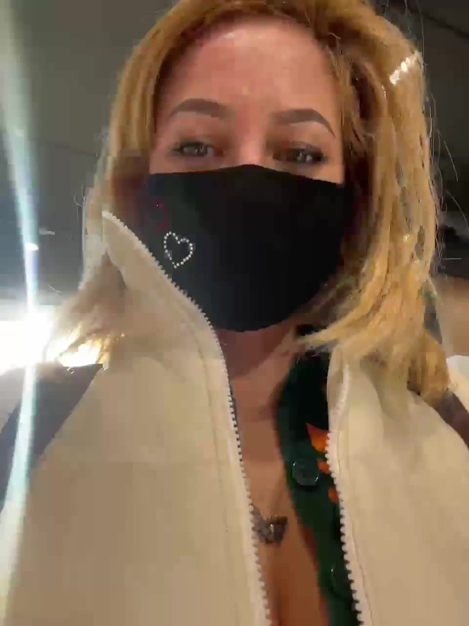 View or download file famouswomen on 2023-02-08 from bongacams