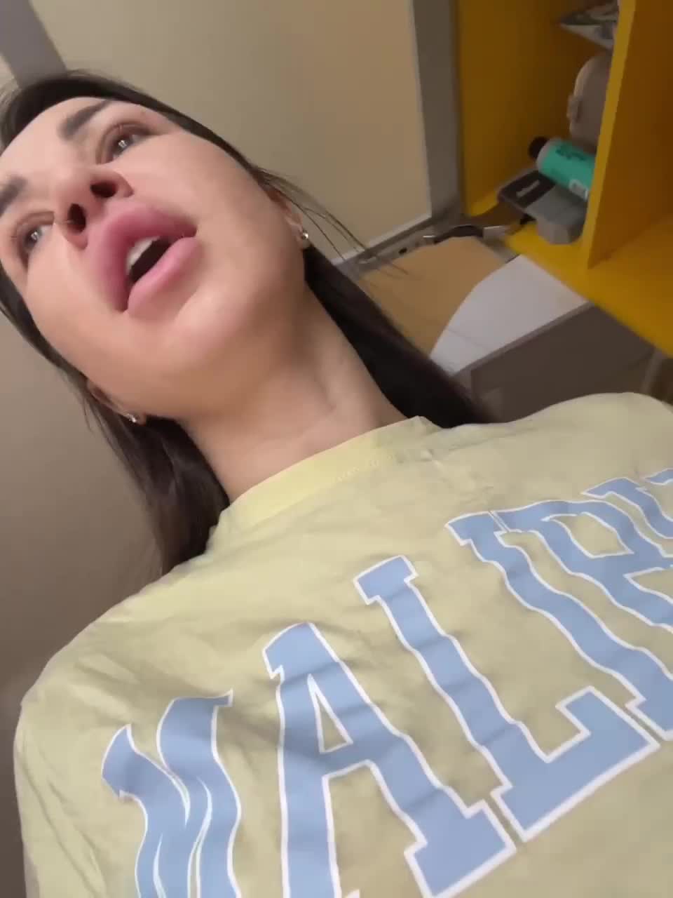 View or download file _ann_ on 2023-02-10 from bongacams